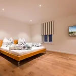 Fugl Hus Westerland