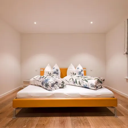 Fugl Hus Holiday home Westerland